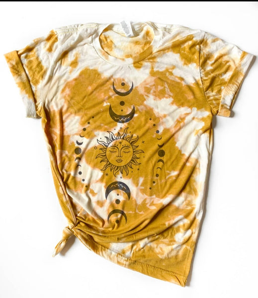 Sun and moon phases tee